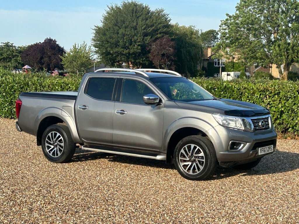 Nissan Navara Tekna Dci Black #5