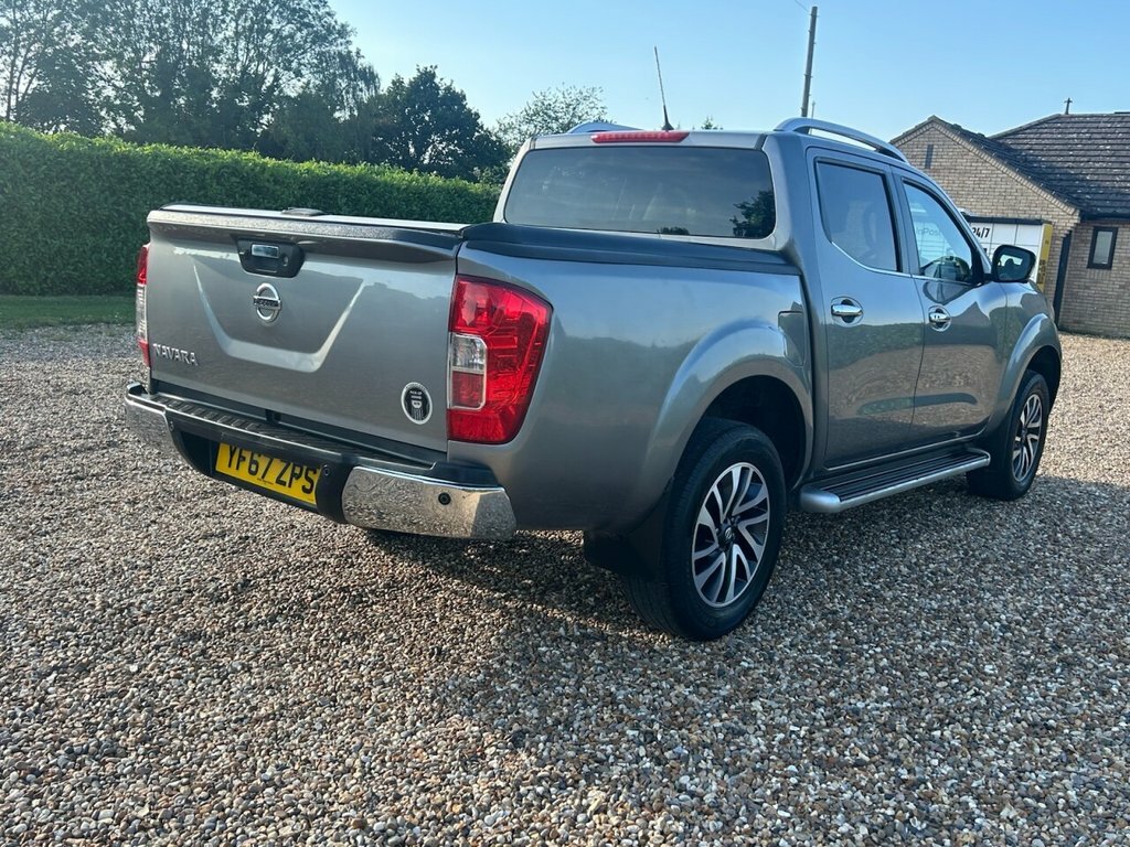Nissan Navara Tekna Dci Black #17
