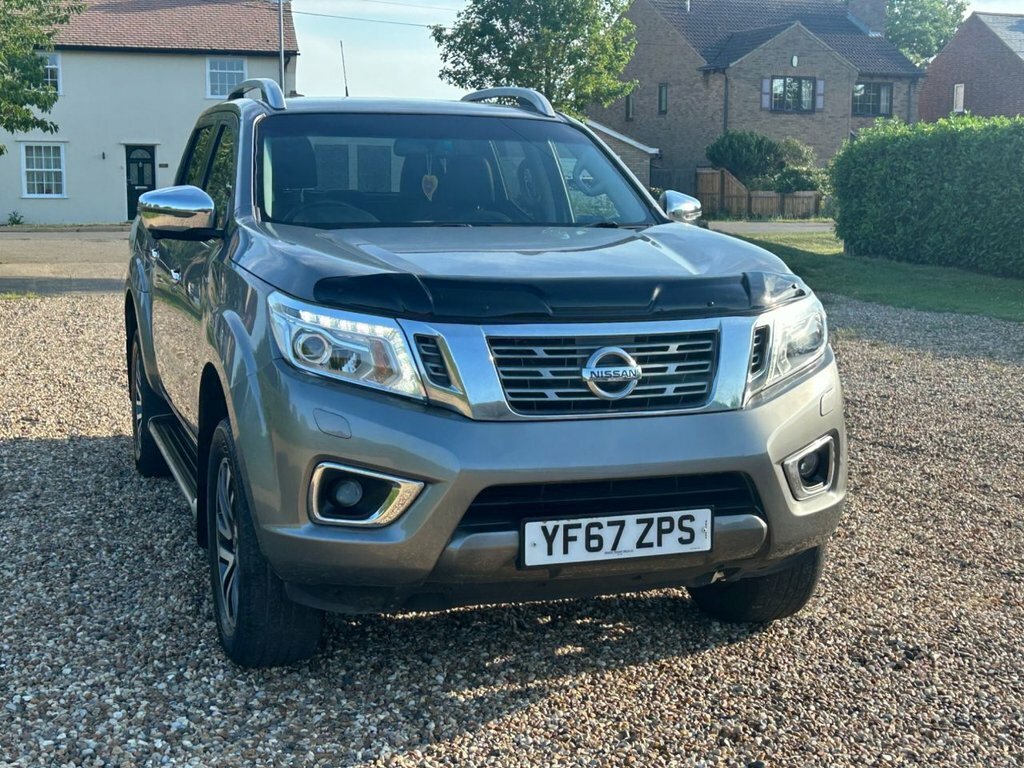 Nissan Navara Tekna Dci Black #21