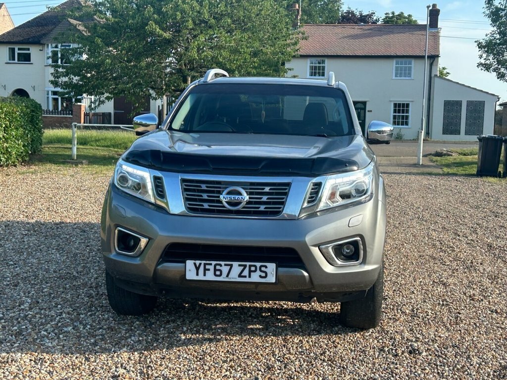 Nissan Navara Tekna Dci Black #8