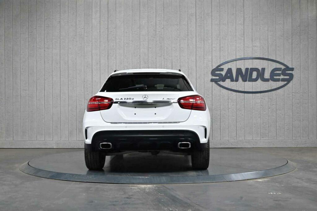 Mercedes-Benz GLA Class 2.1 Gla220d Amg Line Premium Plus 7G-dct 4Matic EO18ONG White #6