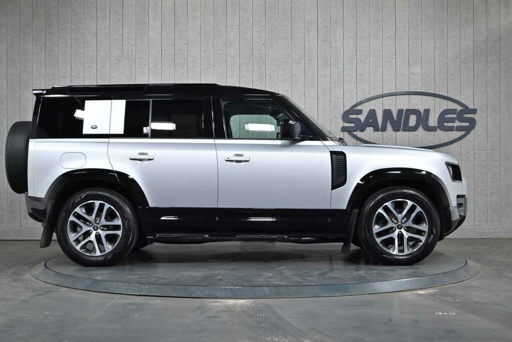 Land Rover Defender 110 2.0 Sd4 Hse 4Wd Euro 6 Ss KR70NFM Silver #5