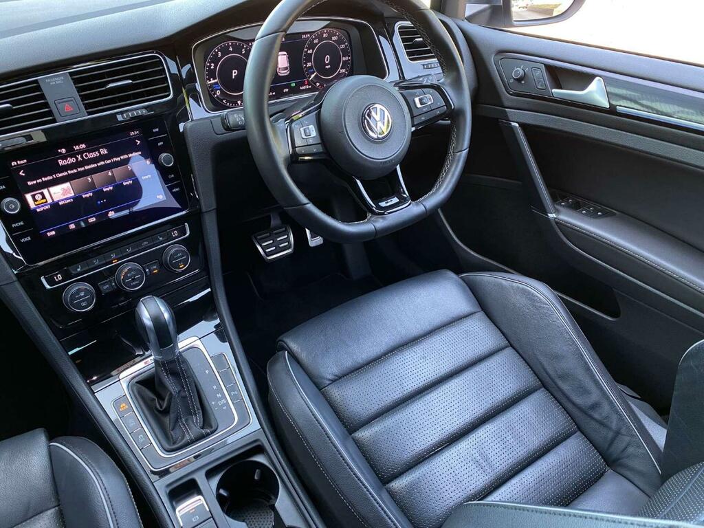Volkswagen Golf R Silver #2