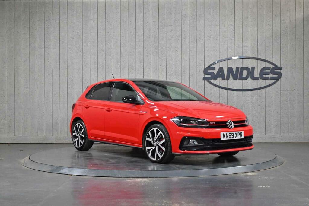 Volkswagen Polo 2.0 Tsi Gti Dsg Euro 6 Ss Red