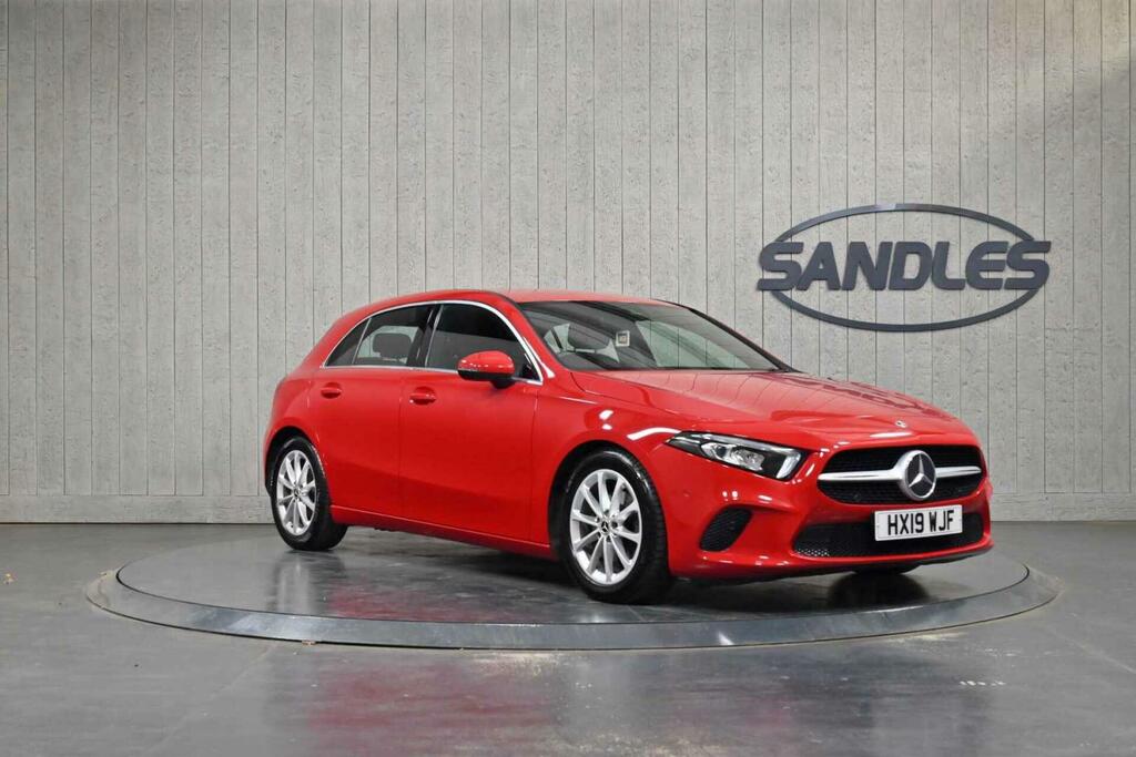 Mercedes-Benz A Class 1.3 A180 Sport Executive Euro 6 Ss Red
