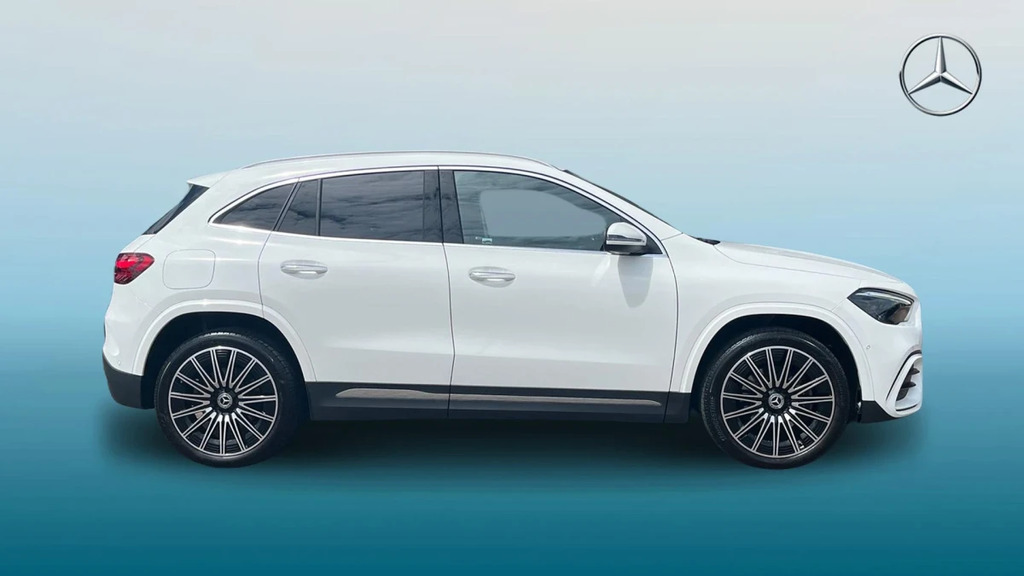 Mercedes-Benz GLA Class Gla 250 Amg Line Premium KN25CGG White #4