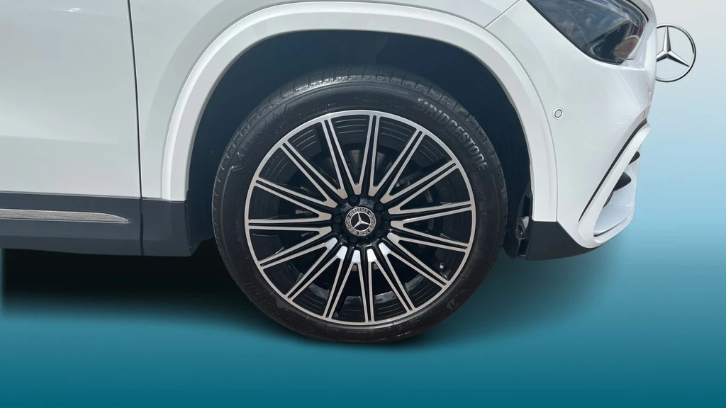 Mercedes-Benz GLA Class Gla 250 Amg Line Premium KN25CGG White #5