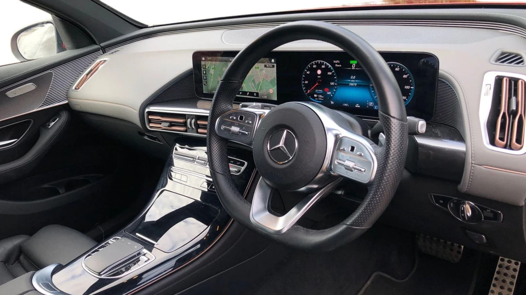 Mercedes-Benz EQC Eqc 400 Amg Line Edition KT73XVM Red #3