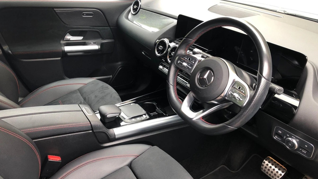 Mercedes-Benz GLA Class Gla 200 Amg Line HX22XTE White #3