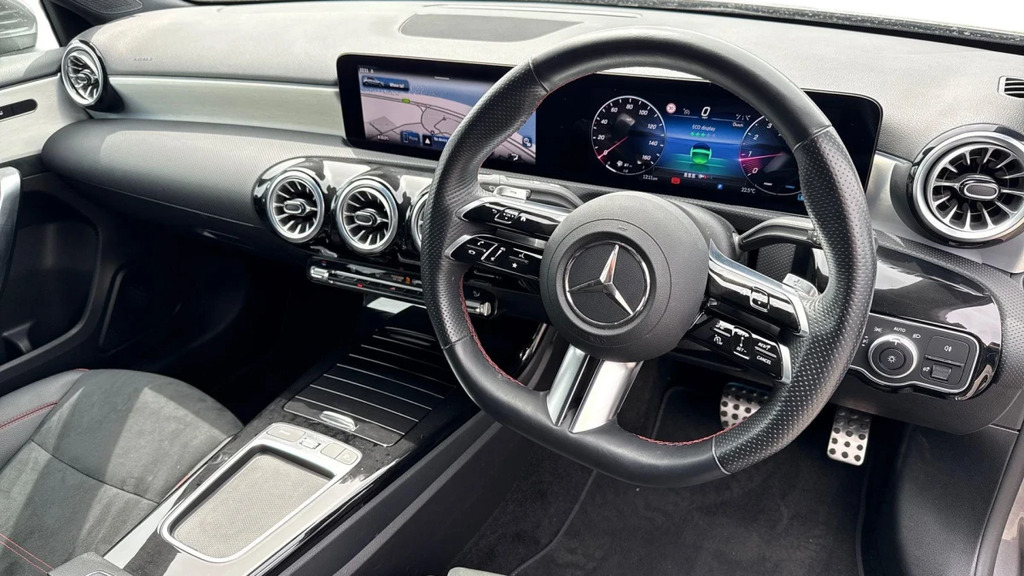 Mercedes-Benz A Class A 200 Amg Lne Executive M HD73FTZ Grey #3