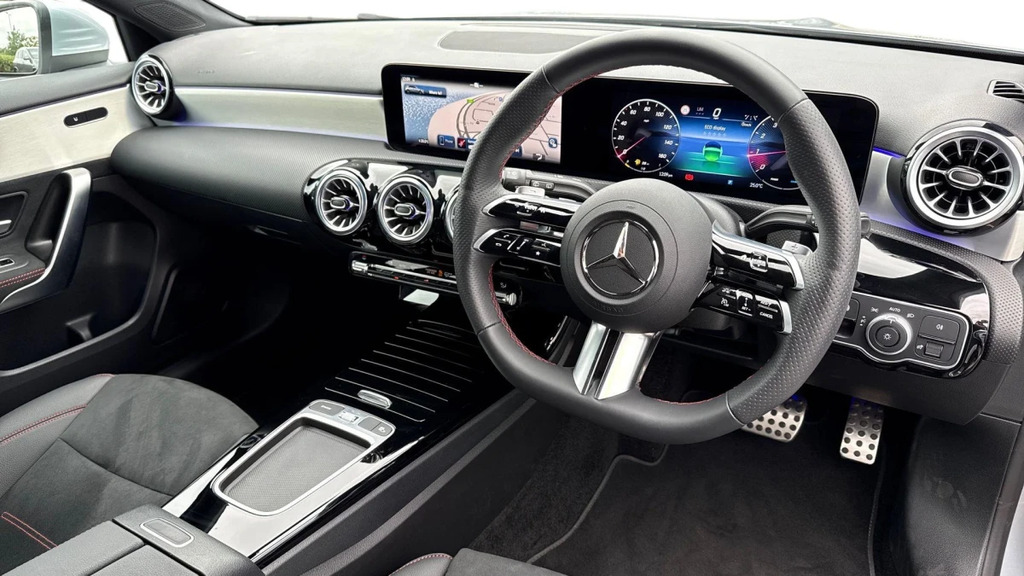 Mercedes-Benz A Class A 200 Amg Lne Executive M HG24MTE Silver #3