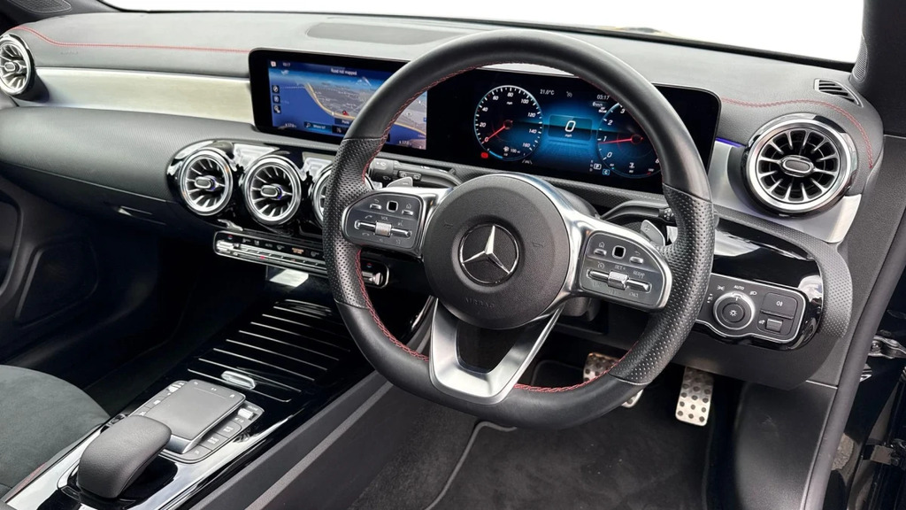 Mercedes-Benz CLA Class Cla 200 Amg Line Executiv KP23ELW Black #3