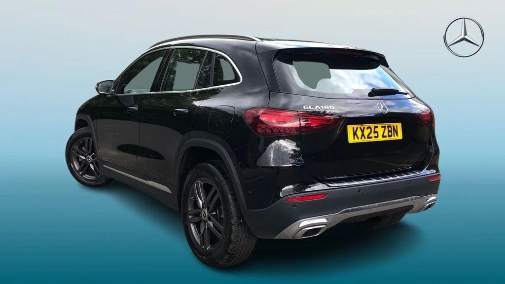 Mercedes-Benz GLA Class Gla 180 Sport Edition Mhe KX25ZBN Black #2