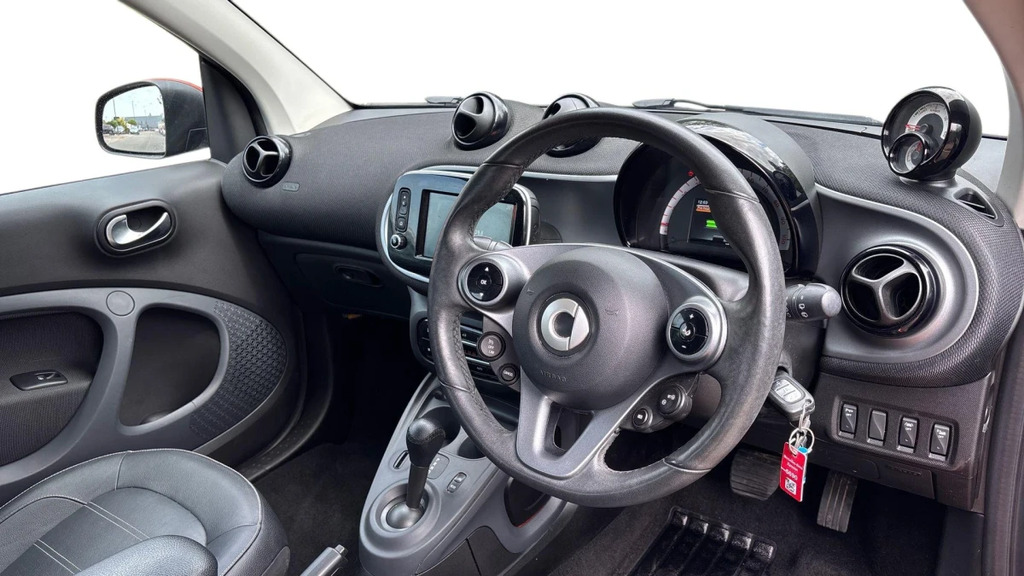 Smart Fortwo Coupe Eq Fortwo Prime Premium Black #3