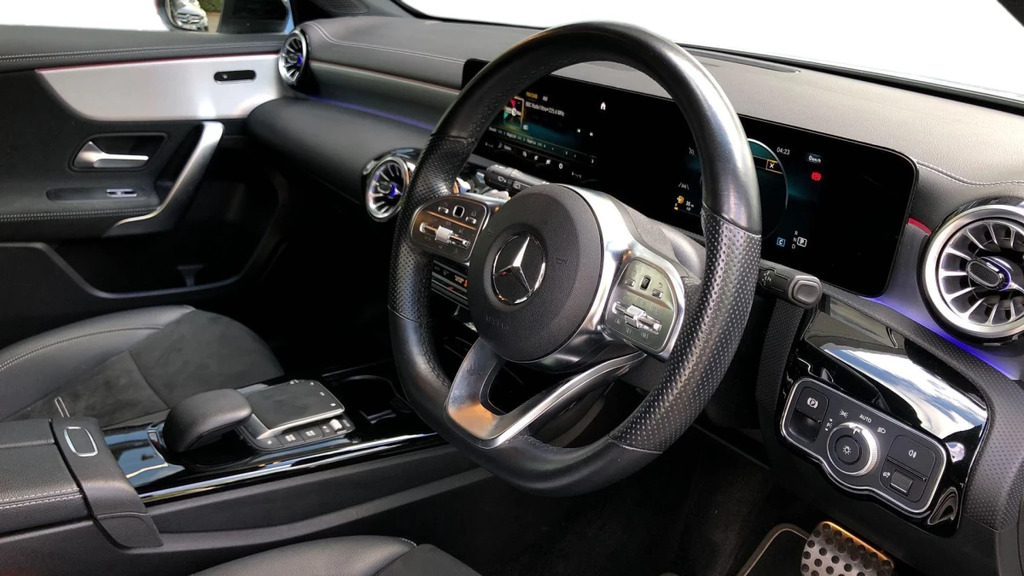 Mercedes-Benz A Class A 180 Amg Line Ed Executi MA22LBO White #3