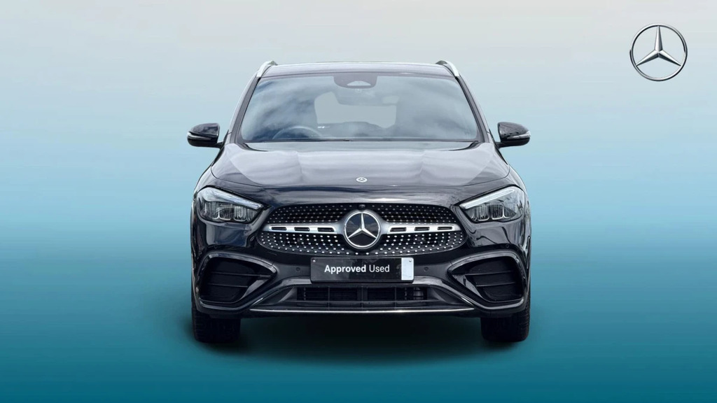 Mercedes-Benz GLA Class Gla 200 Amg Ln Executve M Black #6