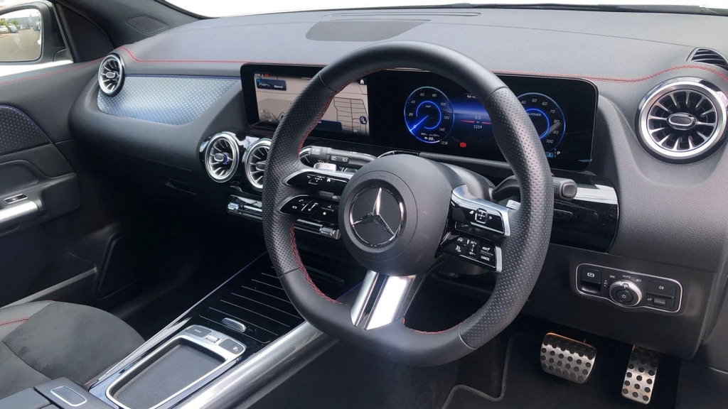 Mercedes-Benz EQA Eqa 250Plus Urban Edition White #3