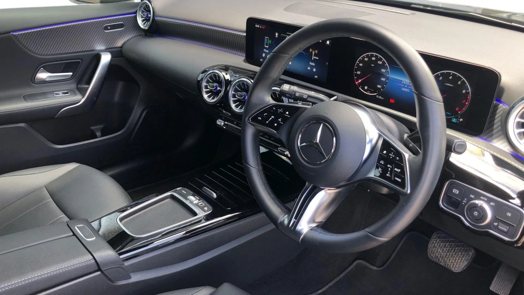 Mercedes-Benz A Class A 180 Sport Executive Mhe KN25XPL Black #3