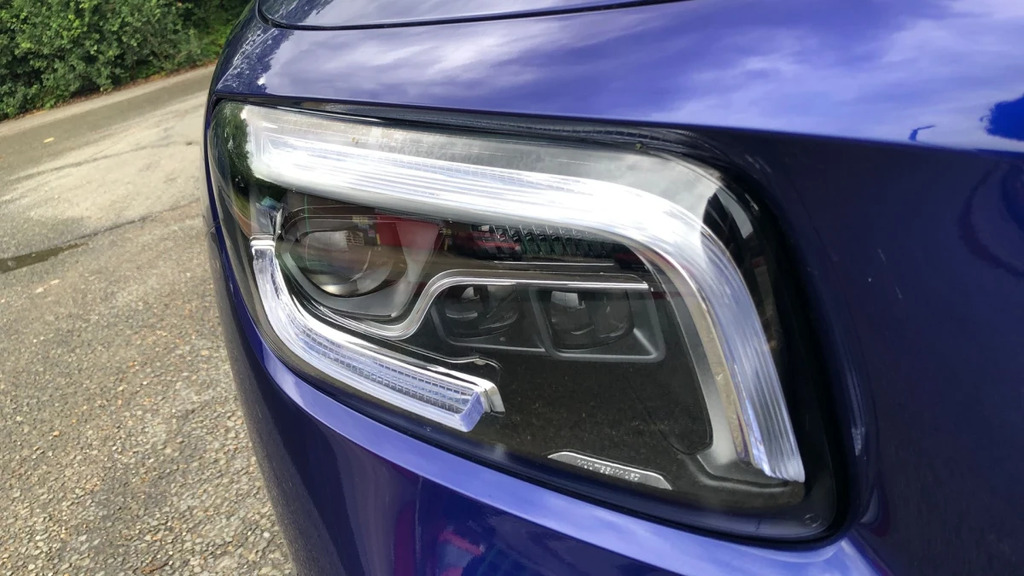 Mercedes-Benz GLB Class Black #15