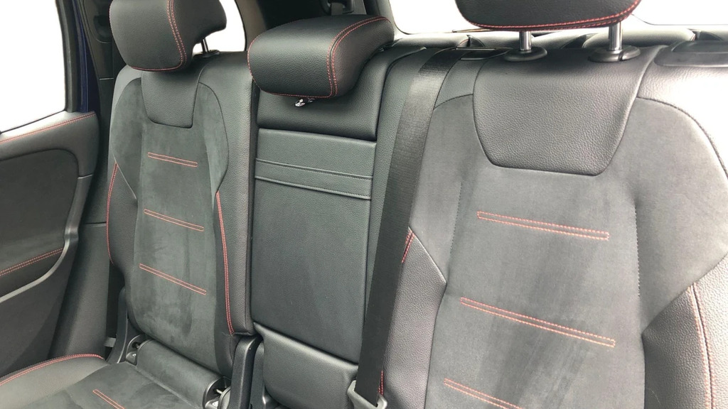 Mercedes-Benz GLB Class Black #12