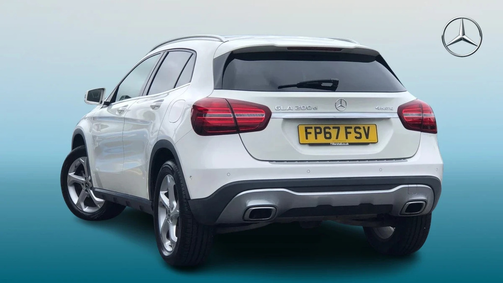 Mercedes-Benz GLA Class Gla 200 Sport Premium D FP67FSV White #2