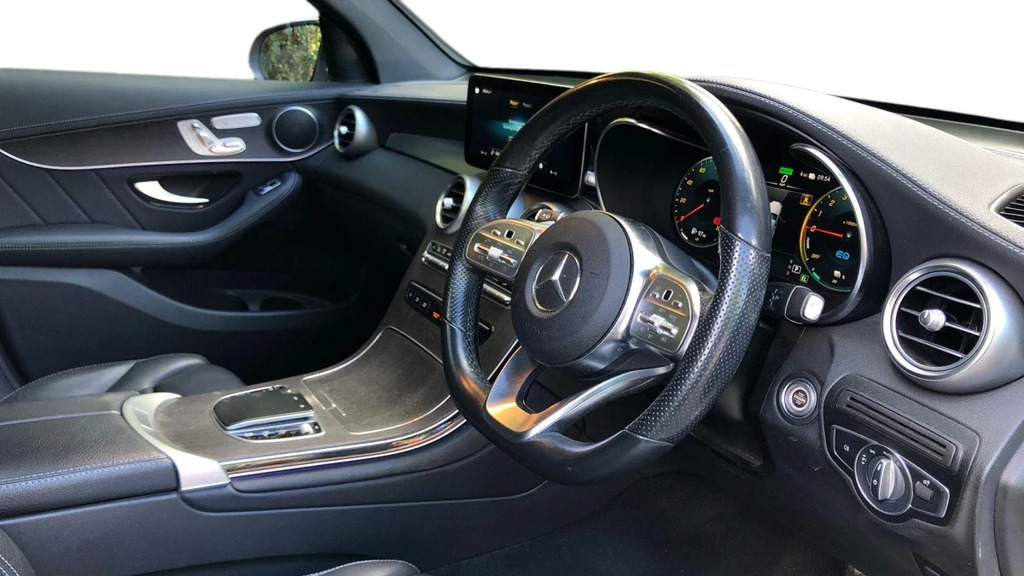 Mercedes-Benz GLC Class Glc 300 Amg Line Prem E HN72WRD White #3