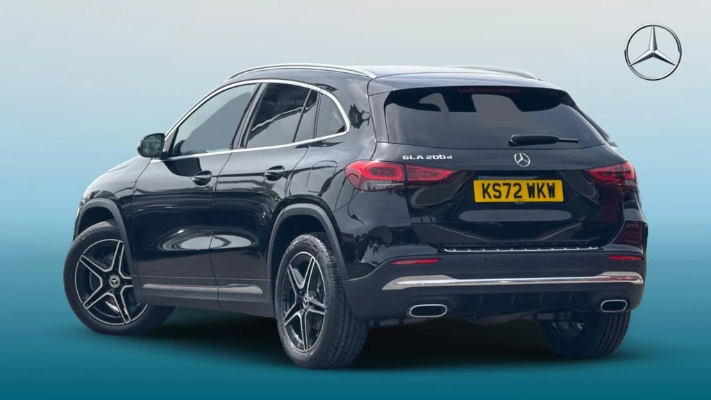 Mercedes-Benz GLA Class Gla 200 Amg Line Executiv KS72WKW Black #2