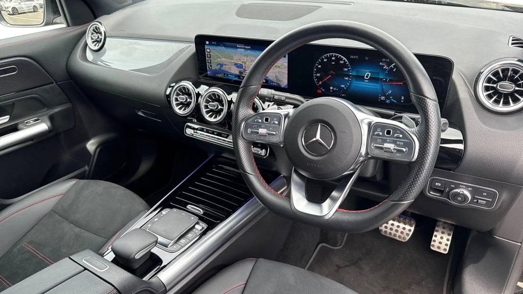Mercedes-Benz GLA Class Gla 200 Amg Line Executiv KS72WKW Black #3