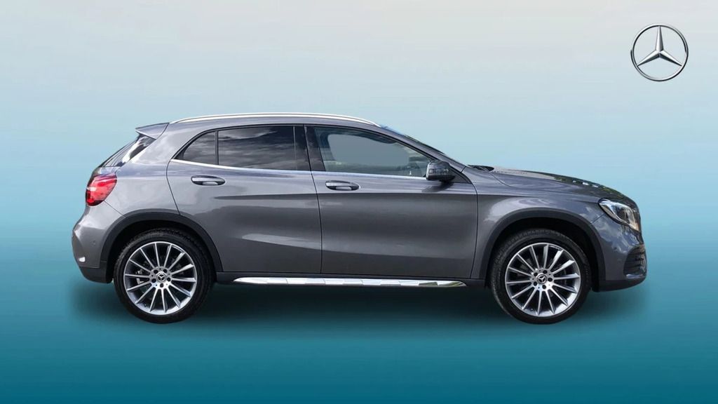 Mercedes-Benz GLA Class Gla 250 Amg Line Edition Grey #4