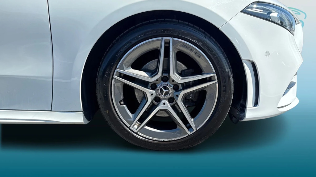 Mercedes-Benz A Class A 200 Amg Line Executive CT68VEP White #5