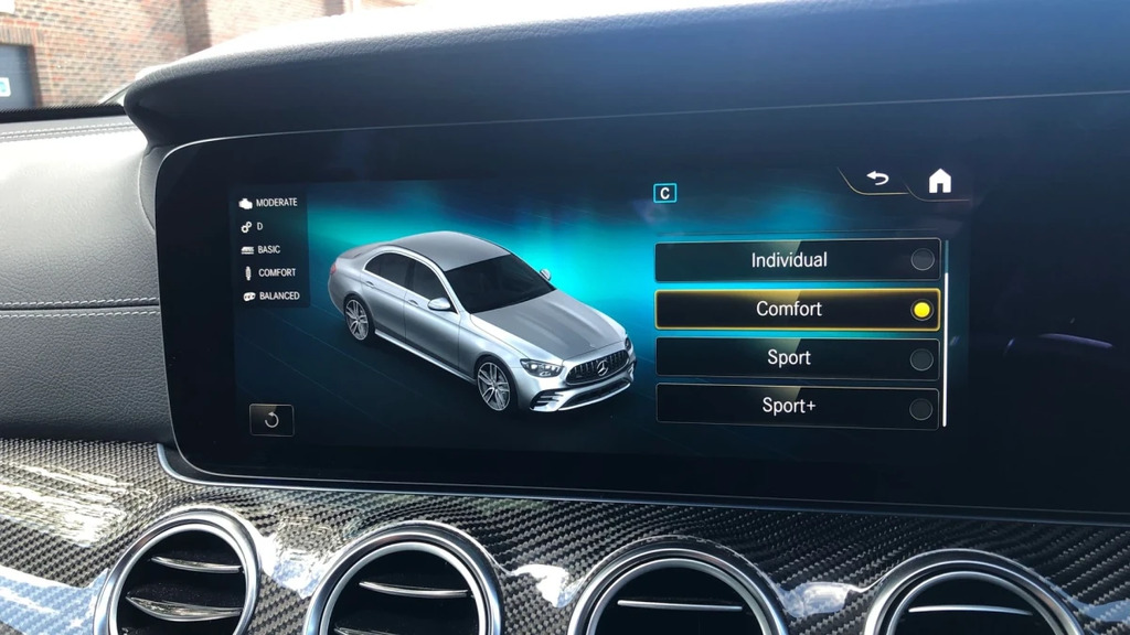Mercedes-Benz E Class 4.0 E63 V8 Biturbo Amg S Saloon Spds Mc Blue #26