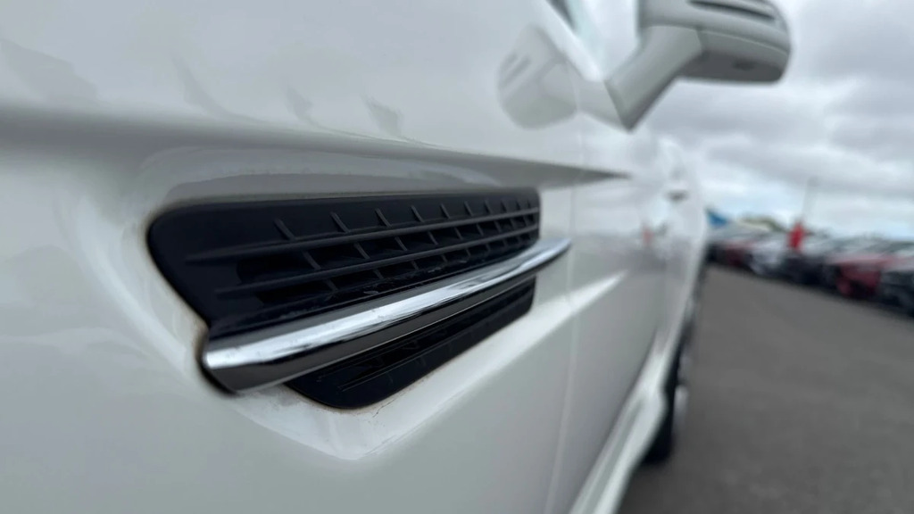 Mercedes-Benz SLK Silver Silver #23
