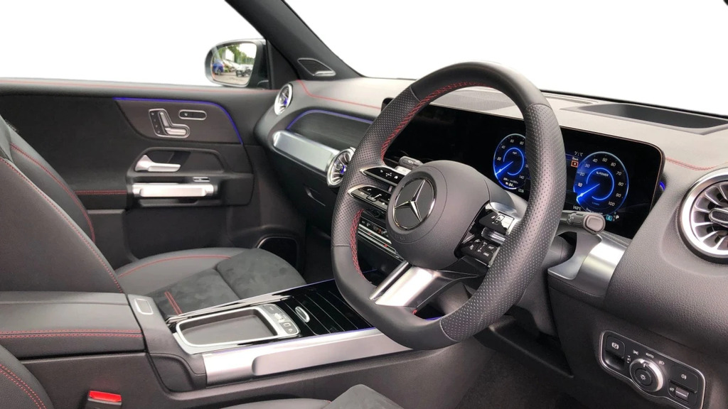Mercedes-Benz EQB Eqb 250 Amg Line Premium Black #3