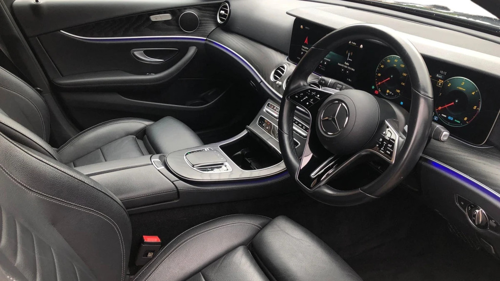 Mercedes-Benz E Class E 220 Amg Line Prem D Mhe Blue #3