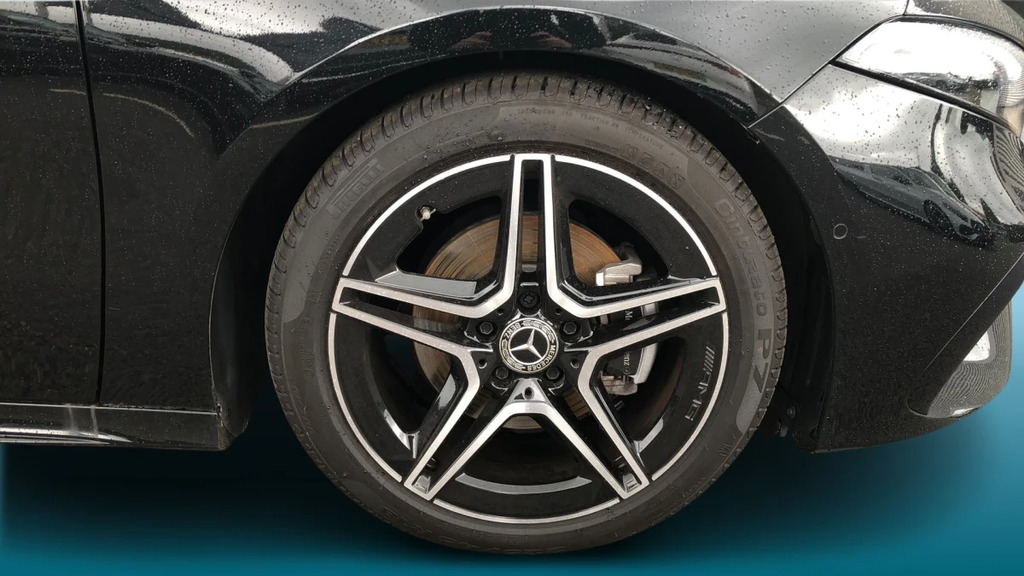Mercedes-Benz A Class A 200 Amg Lne Executive M Black #5