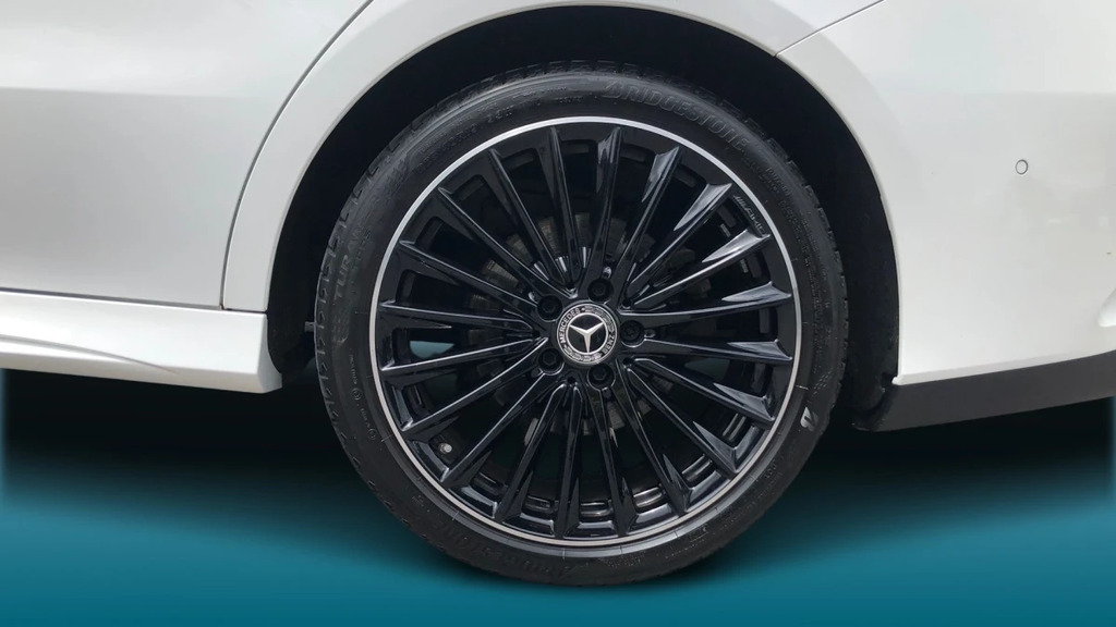 Mercedes-Benz CLA Class Cla 200 Amg Ln Prem Mhe White #5