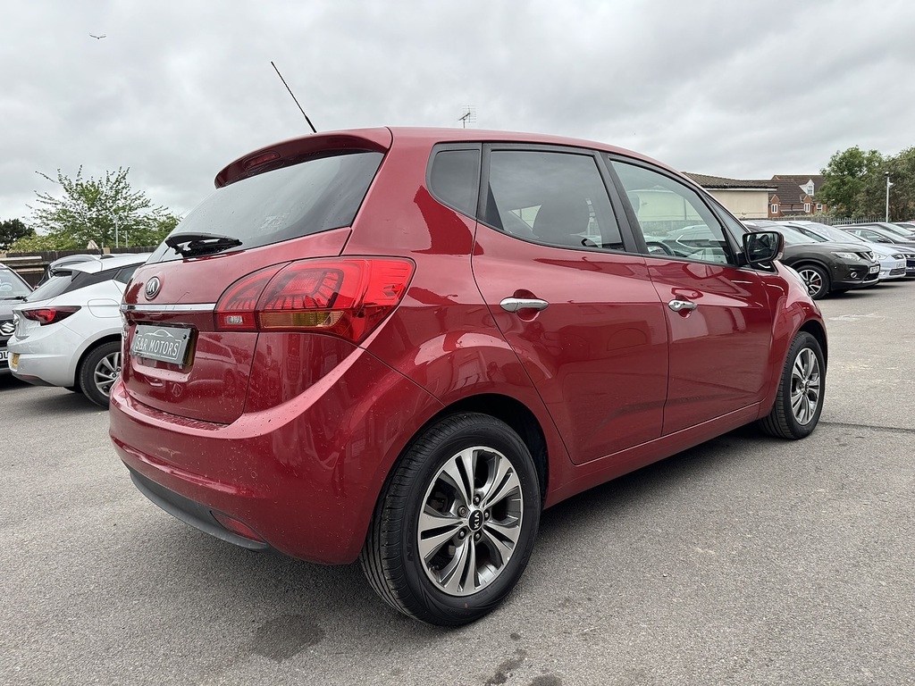 Kia Venga 4 Red #4