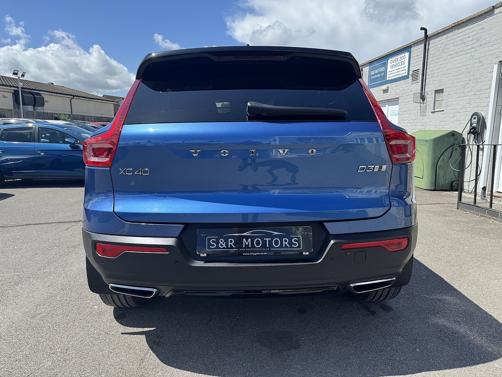 Volvo XC40 D3 R-design KR19ETV Blue #5