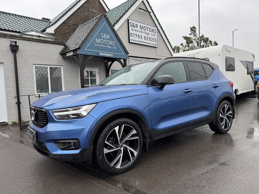 Volvo XC40 D3 R-design KR19ETV Blue #2