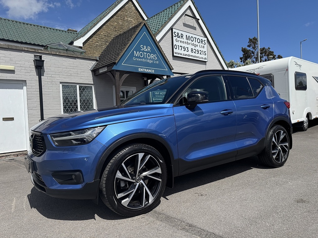 Volvo XC40 D3 R-design KR19ETV Blue #3