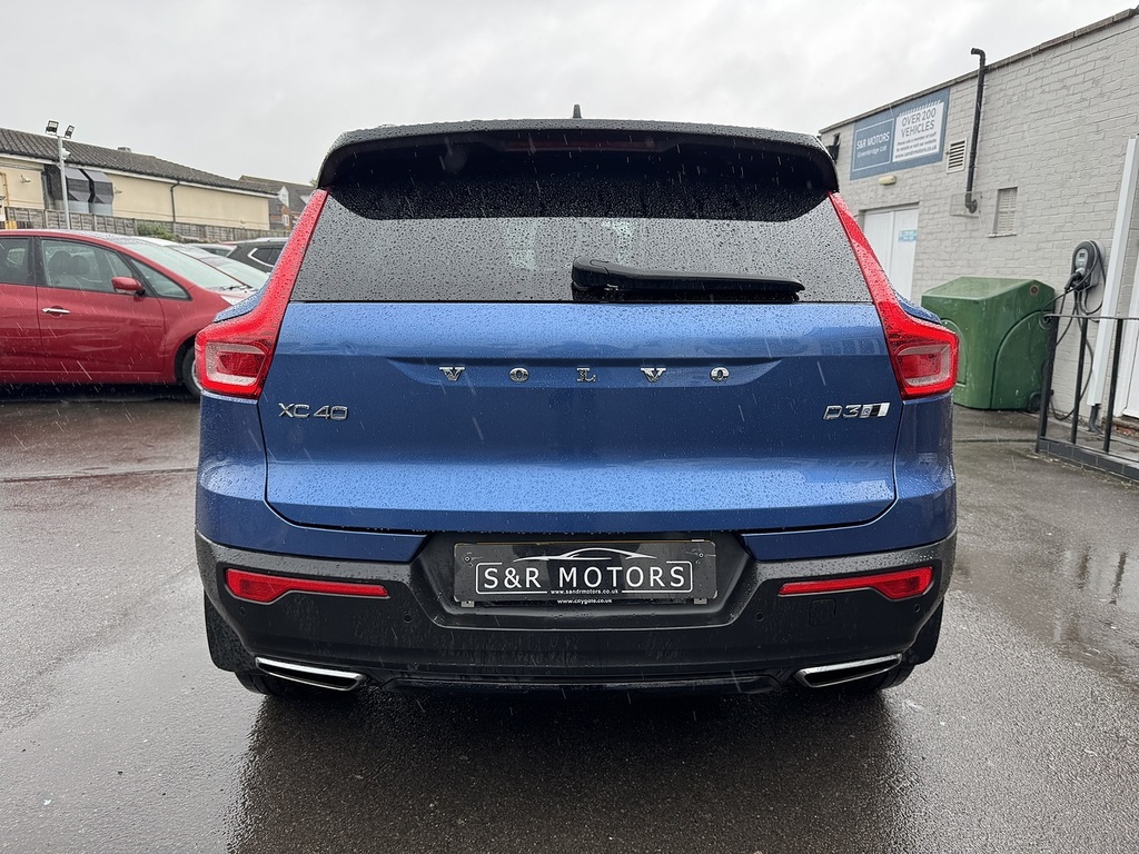 Volvo XC40 D3 R-design KR19ETV Blue #5