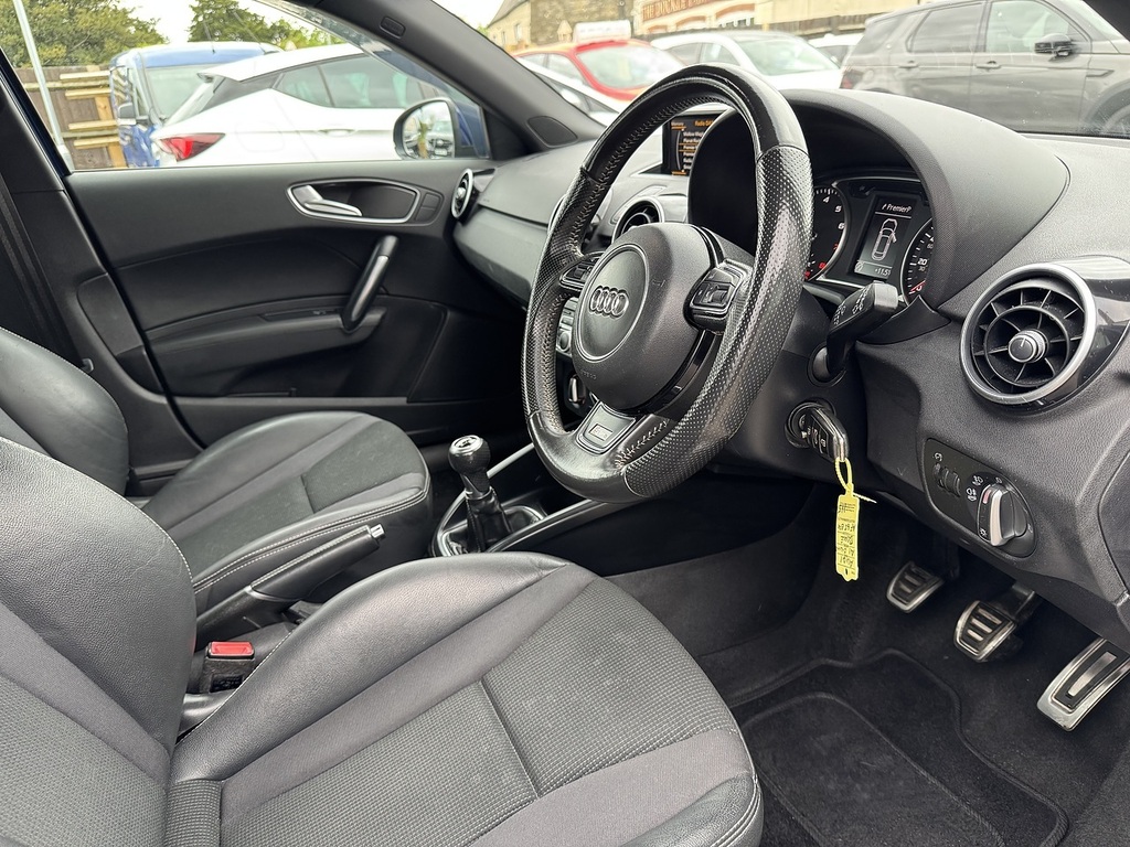 Audi A1 1.4 Sportback Tfsi Sport 123 Bhp Silver #21