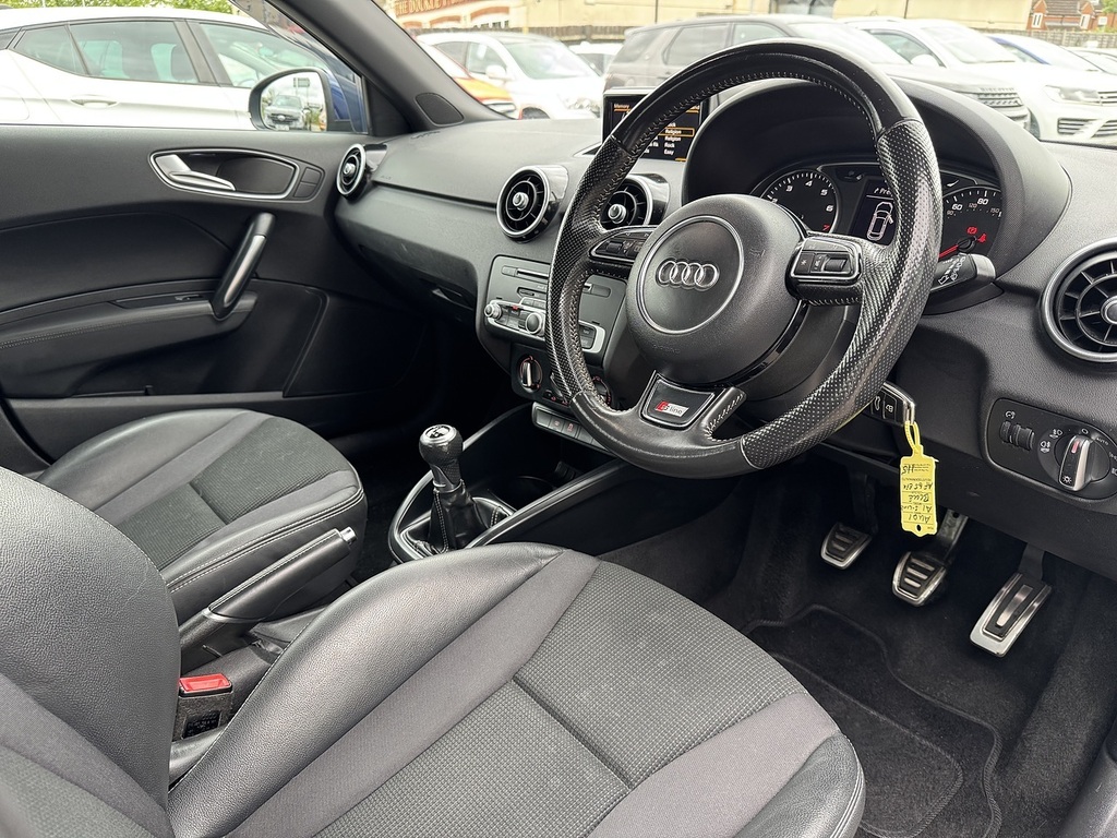 Audi A1 1.4 Sportback Tfsi Sport 123 Bhp Silver #19