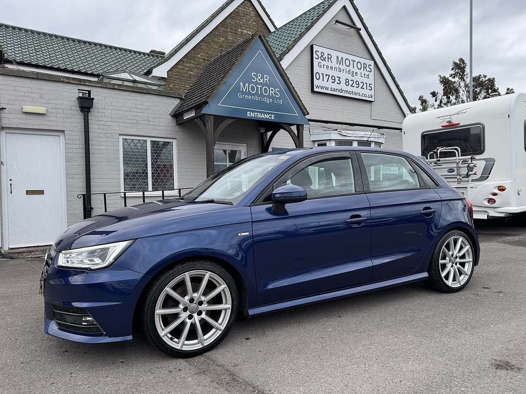 Audi A1 Tfsi Cod S Line Blue #3