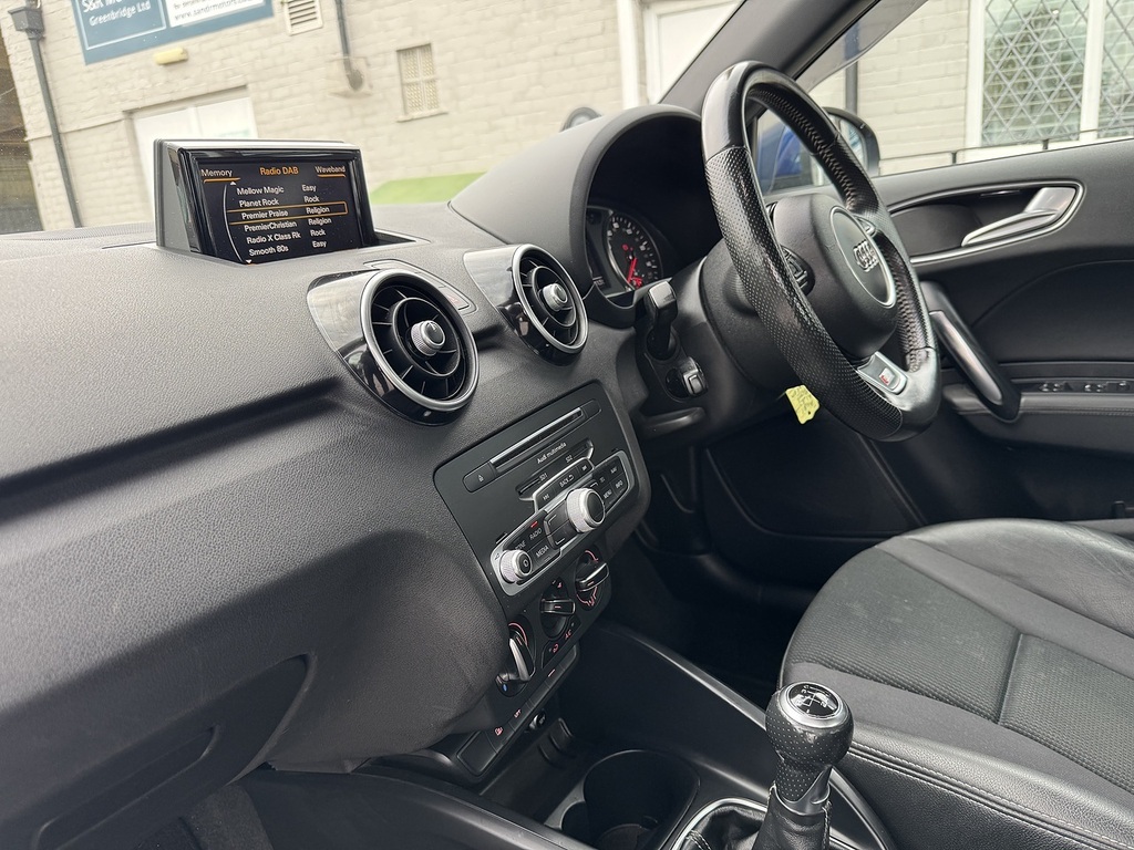 Audi A1 1.4 Sportback Tfsi Sport 123 Bhp Silver #34