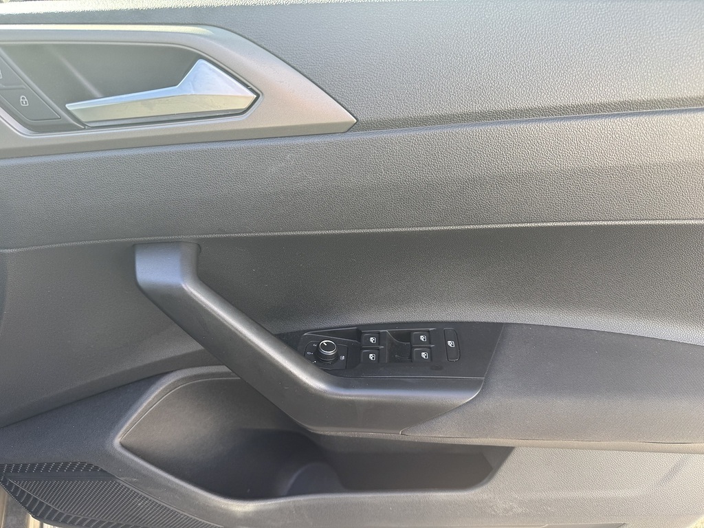 Volkswagen Polo Active Silver #13