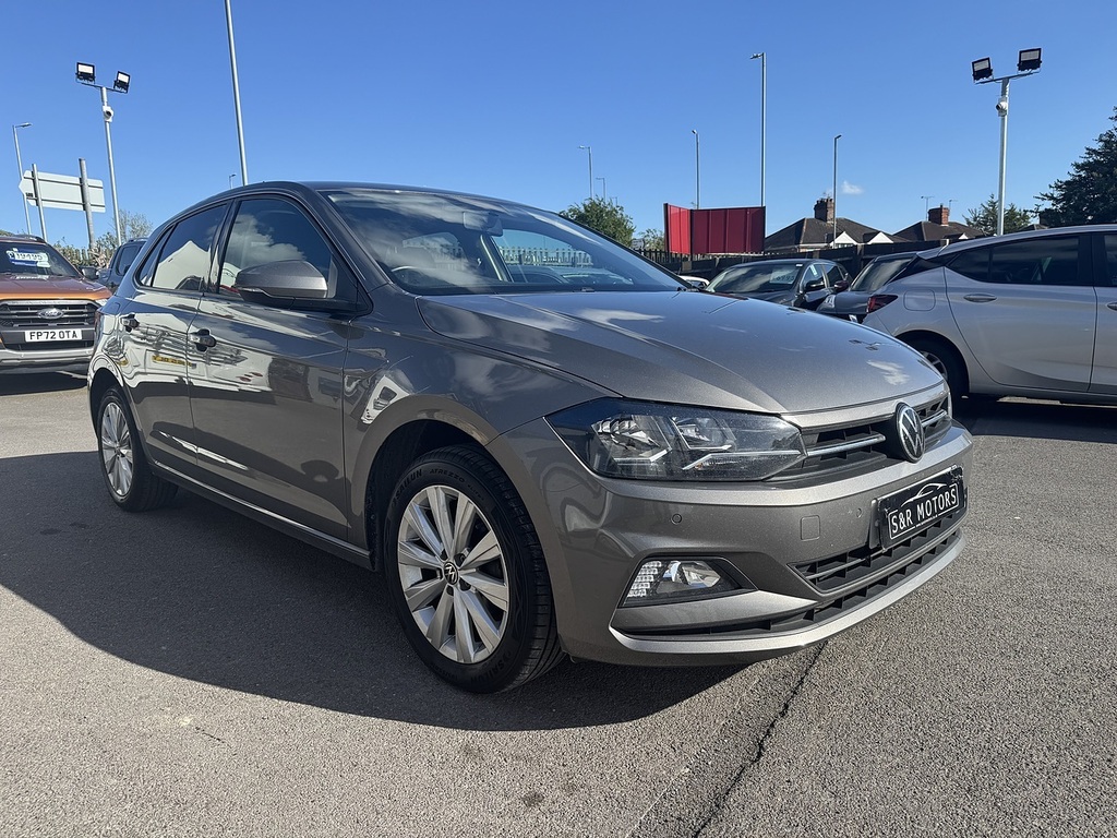 Volkswagen Polo Active Silver #5