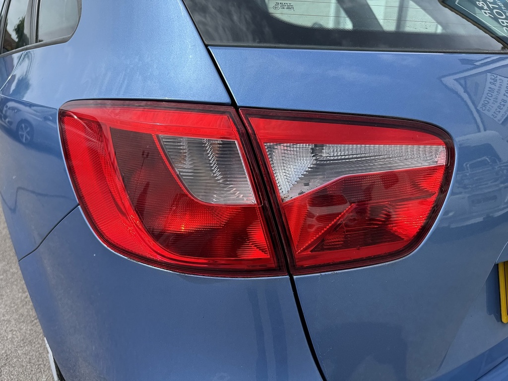 Seat Ibiza 1.2 Tsi I-tech Grey #14