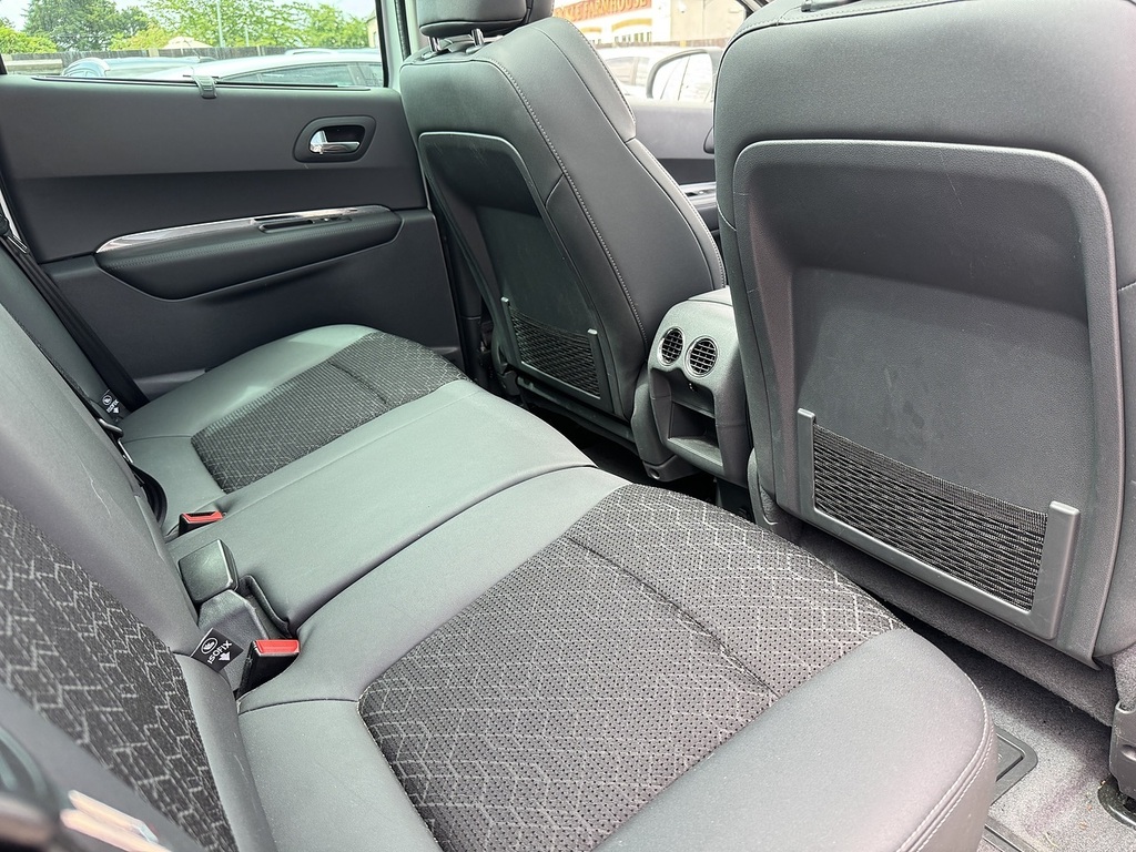 Peugeot 3008 Active Grey #14