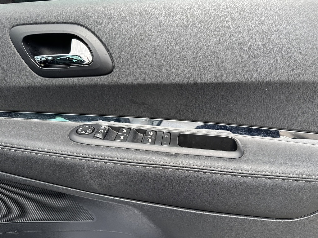 Peugeot 3008 Active Grey #17
